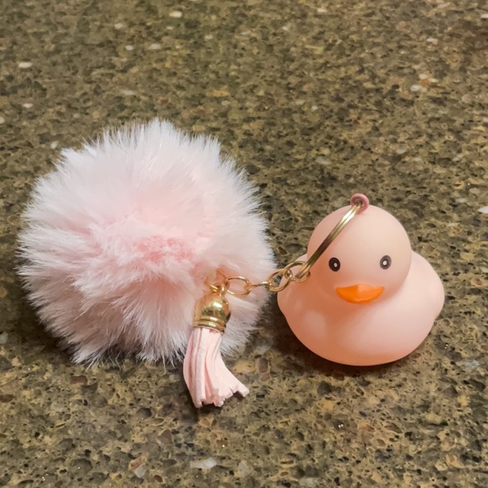 BLUSH PINK BRITTNEY RUBBER DUCKIE